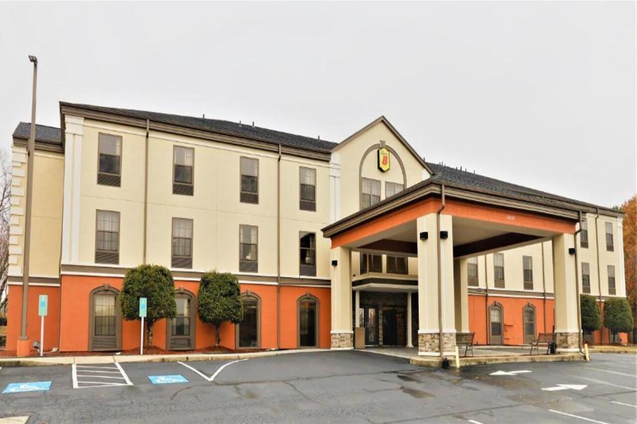 Super 8 By Wyndham High Point/Greensboro Exterior foto